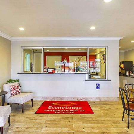 Econo Lodge San Bernardino I-215 Exteriér fotografie